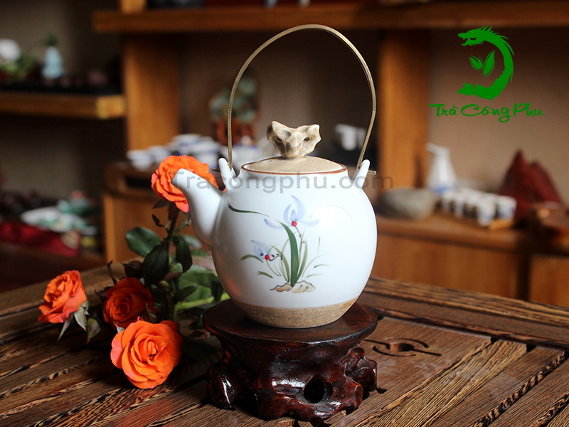 Ấm Sứ Cao Cấp - A042
